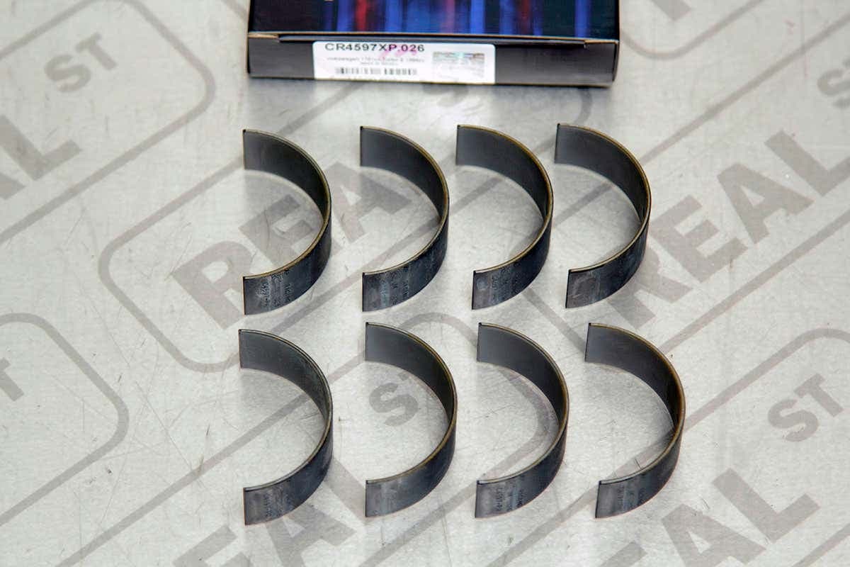 Шатунные вкладыши King Bearings (026 мм, Reduced Clea) — A4 FWD 02-05 B6 8E/8H
