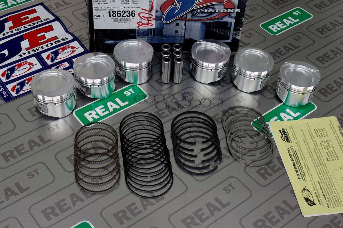 Поршни JE Pistons (83 мм, СЖ 9.0:1) — Golf GTI VR6 95-99 MK3