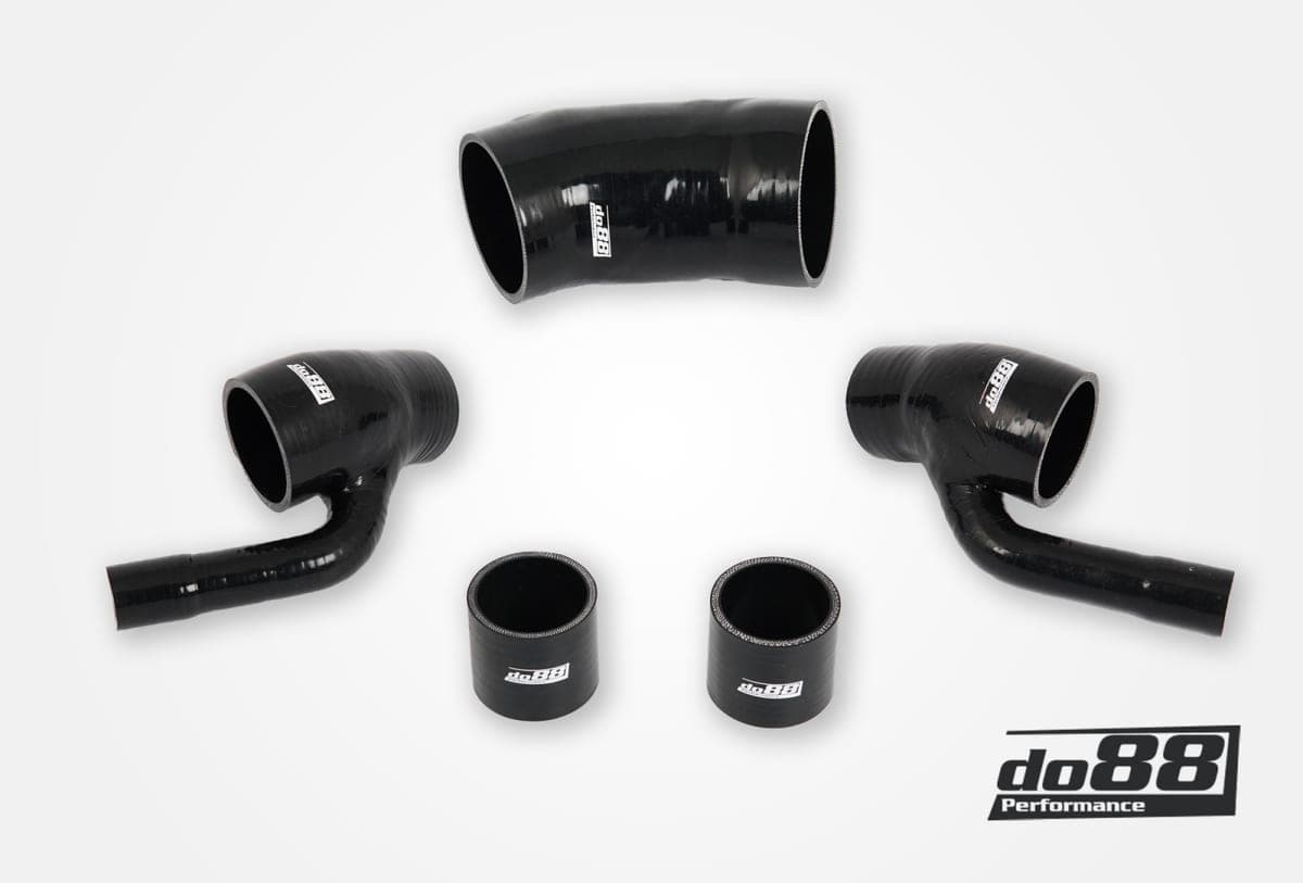 Audi RS4 2.7 Bi Turbo Inlet hose