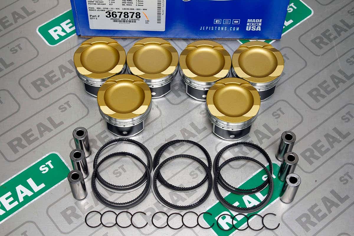 Поршни JE Pistons (84.5 мм, СЖ 9.5:1) — 135i 08-10 E82