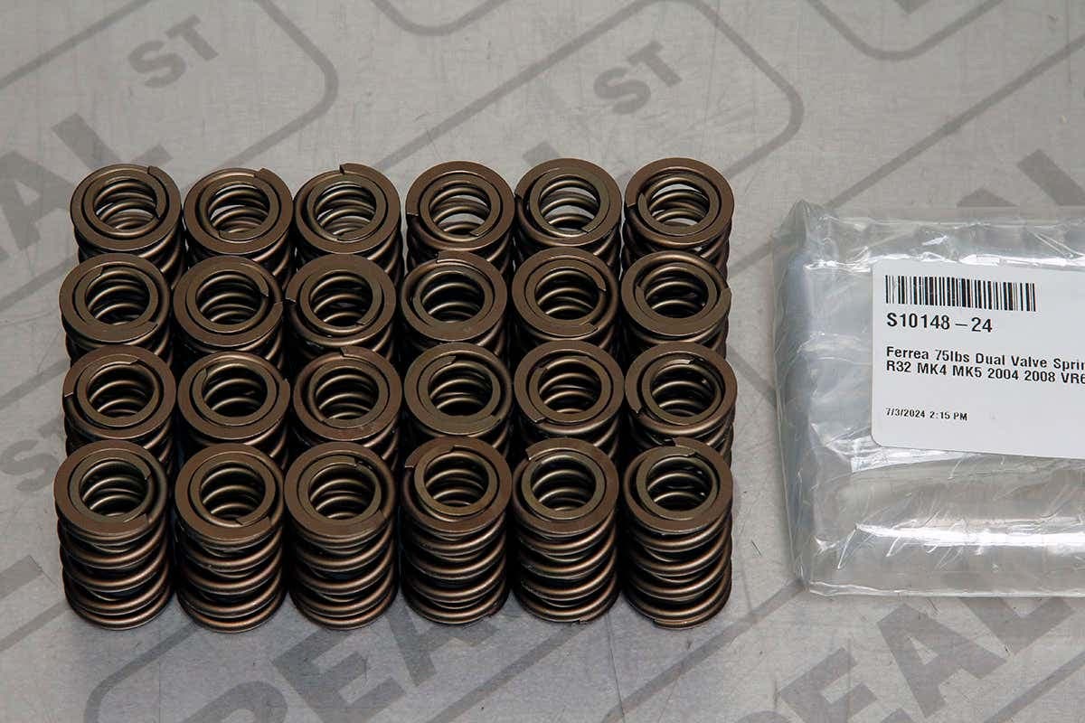 Клапанные пружины Ferrea 75 lb dual (24 шт) — VW Golf R32 VR6