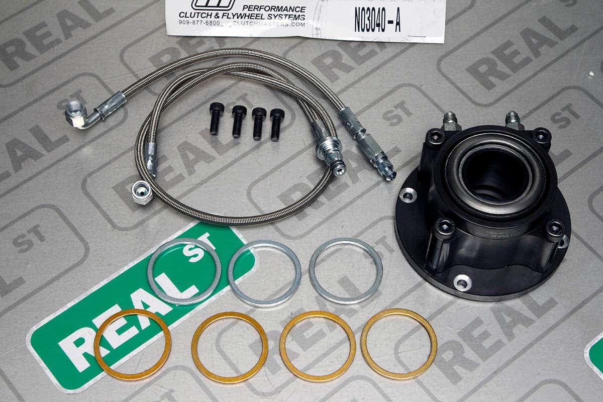 Выжимной подшипник Clutch Masters (гидравлический) — BMW M3 E46 S54