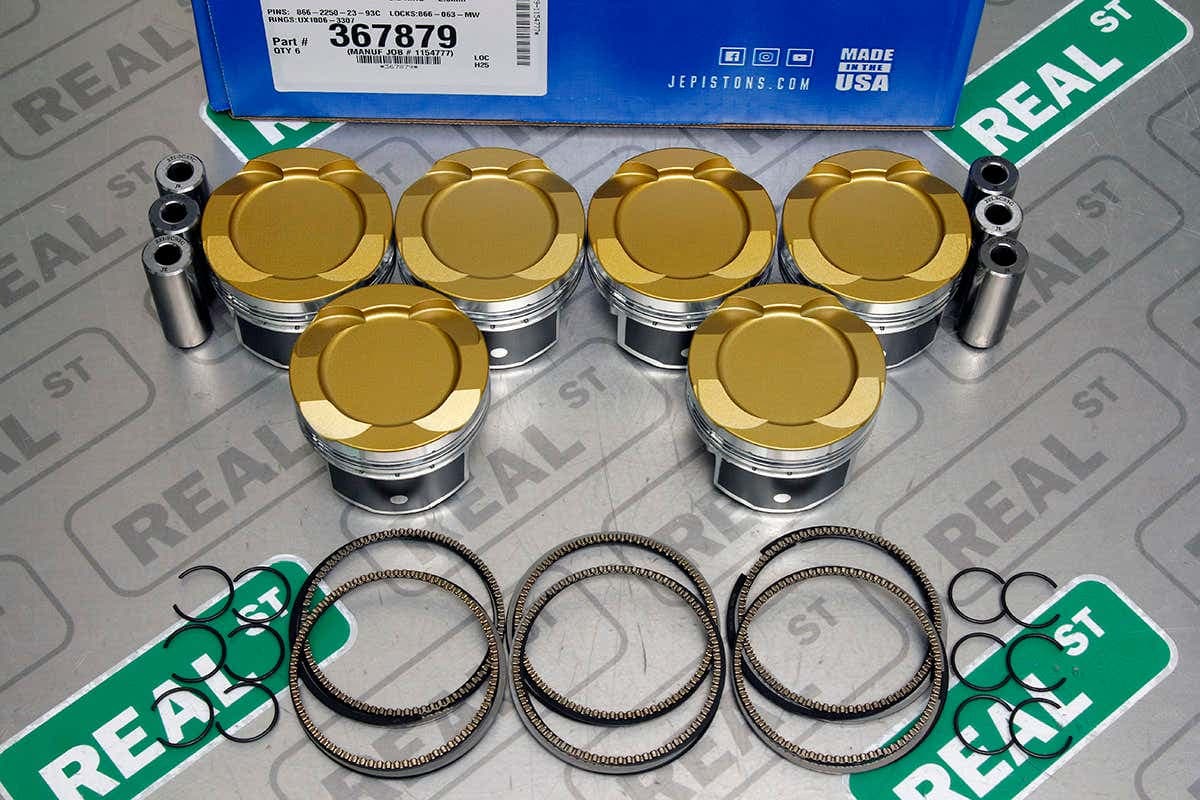 Поршни JE Pistons (84 мм, СЖ 9.5:1) — 135i 11-13 E82