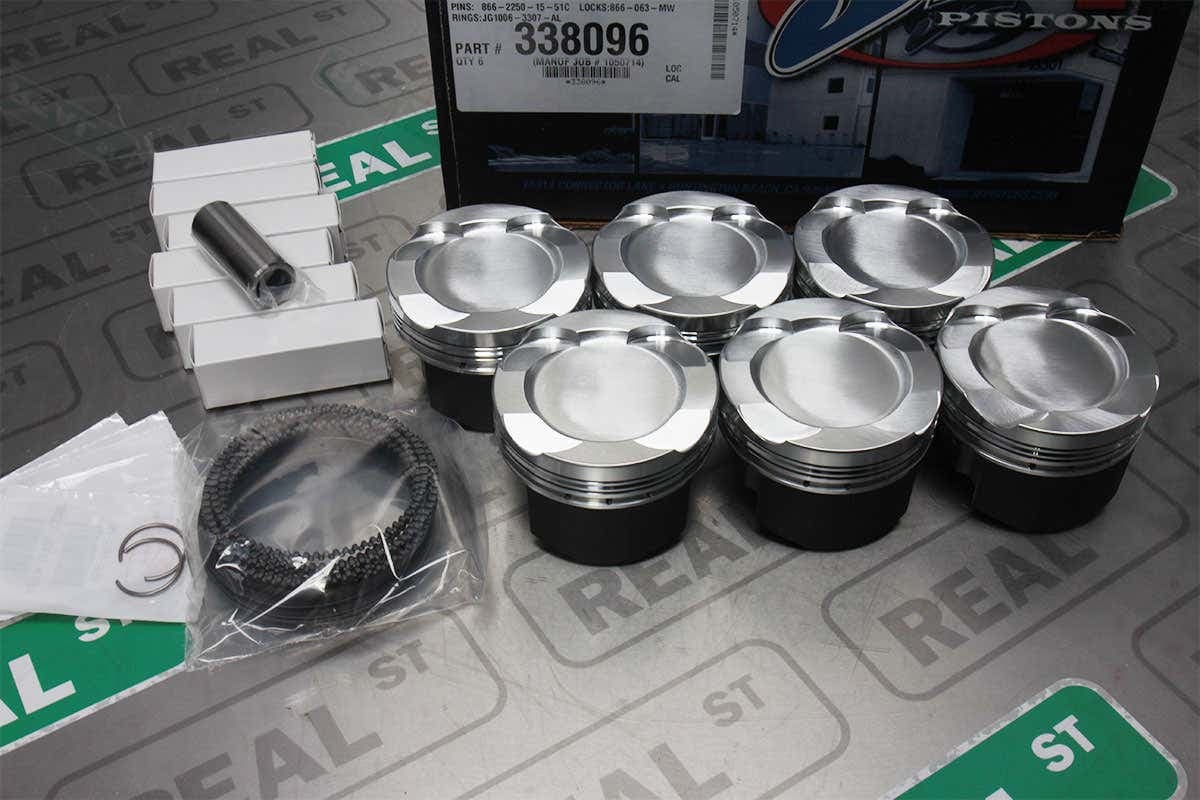 Поршни JE Pistons (84 мм, СЖ 9.5:1) — 135i 11-13 E82