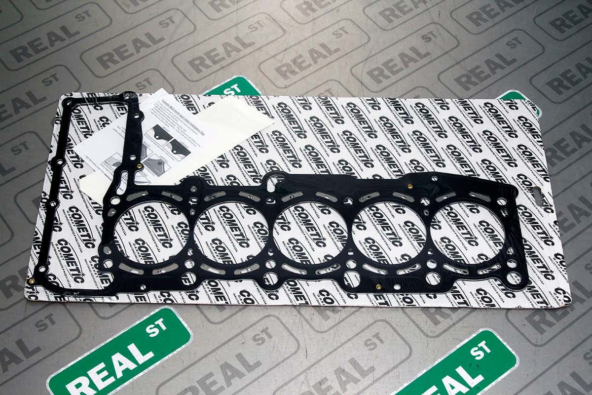 Прокладки ГБЦ Cometic — TT RS 18-22 MK3 8S