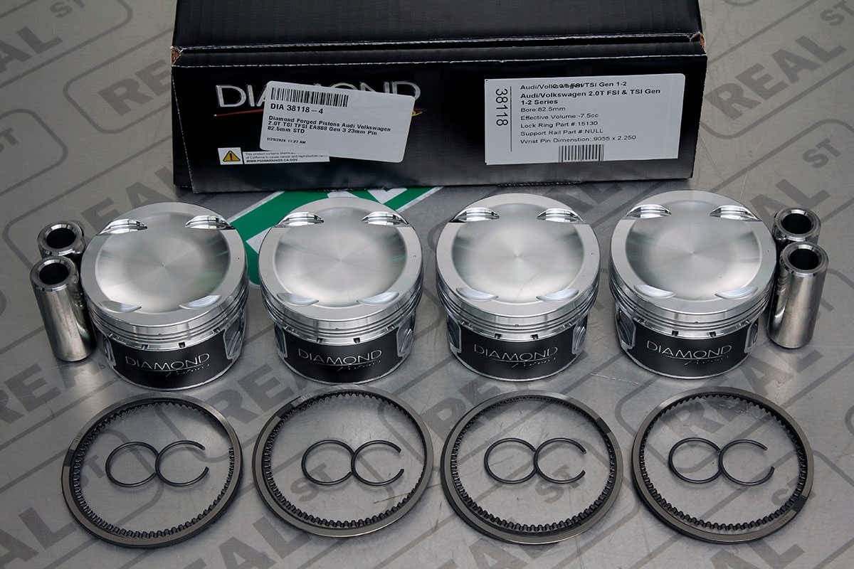 Поршни Diamond Racing Pistons (23 мм, палец 23 мм, СЖ 9.5:1) — A4 17+ B9