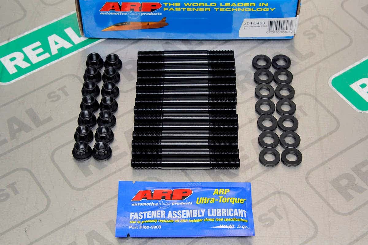 Шпильки коренных ARP — VW/Audi VR6 2.8 / 12V / 24V