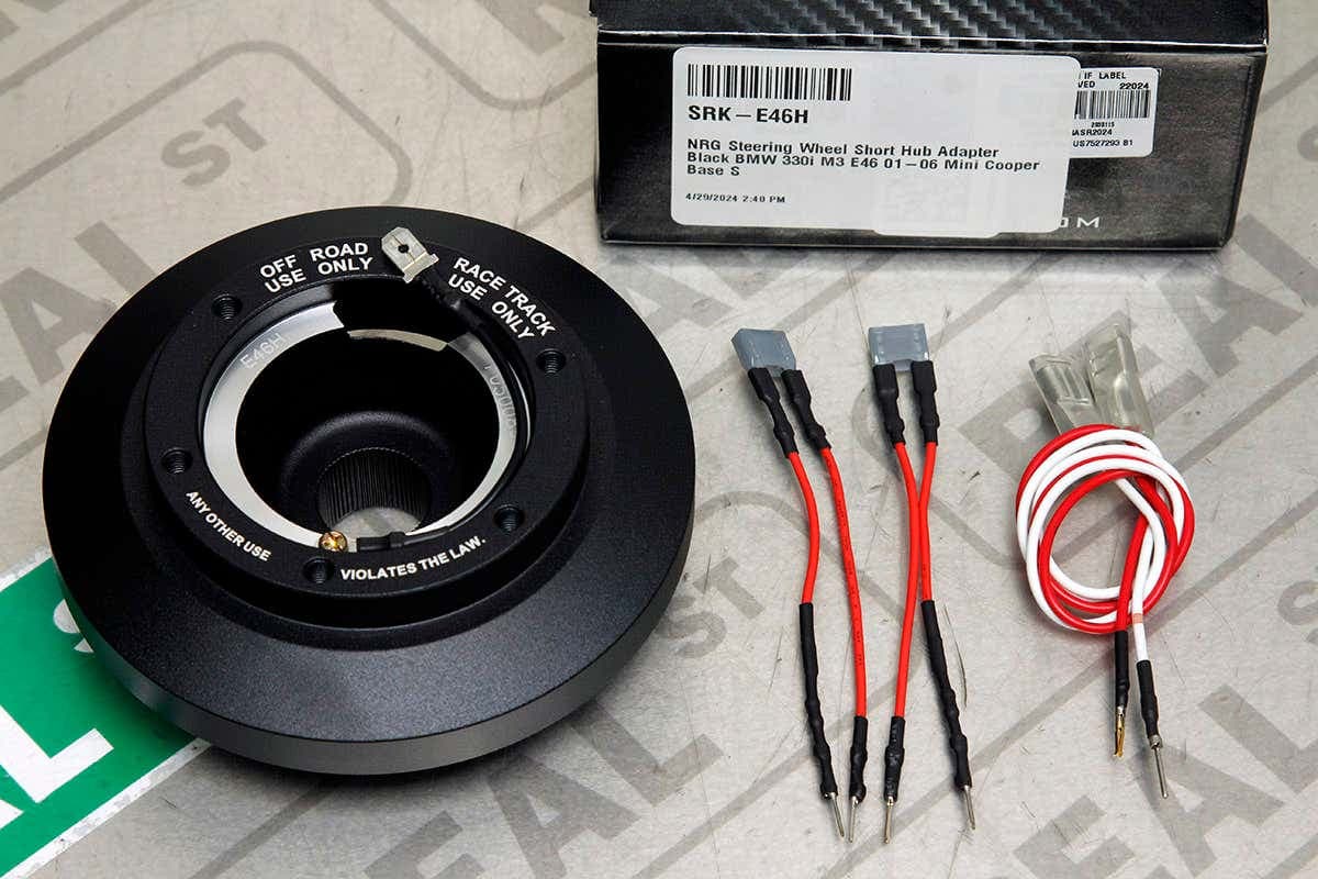 Ступица / адаптер руля NRG Short Hub — BMW E46 / Mini R50/R53